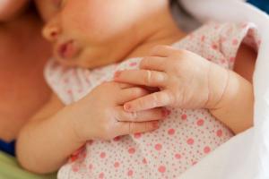 Night-time creeper: Co-Sleeping is not always a plan
