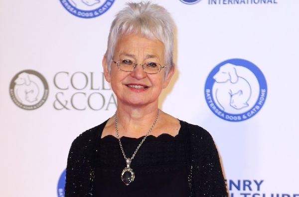 Selfies are damaging children's self-confidence, says Jacqueline Wilson