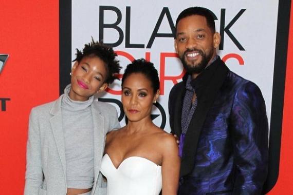 Willow Smith opens up about self-harming as a young girl