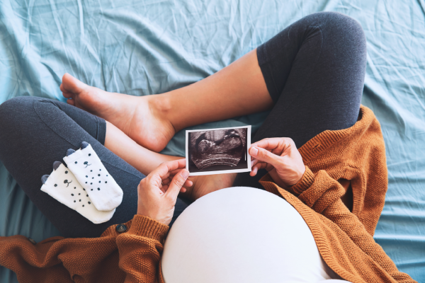 Swine flu potentially poses a risk to pregnant women this winter
