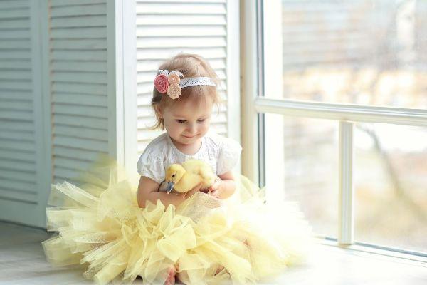 23 beautiful girl names that are perfect for your spring baby