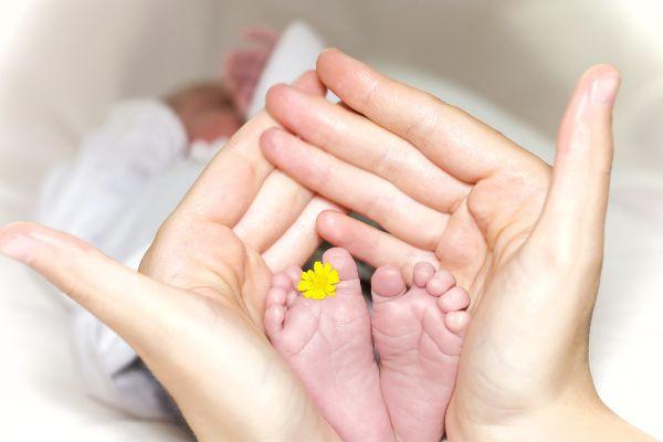 30 floral baby names for your little bloomer