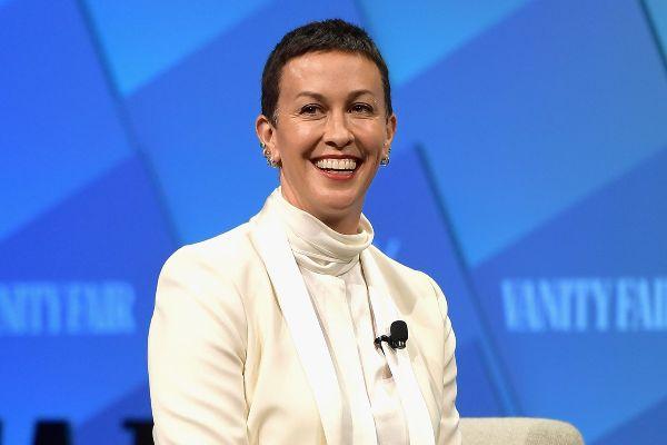 Congrats! Alanis Morissette reveals she is expecting her third child
