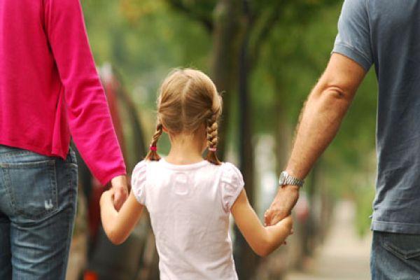 Anxious kids? Treatment might best be targeted at parents, says study 