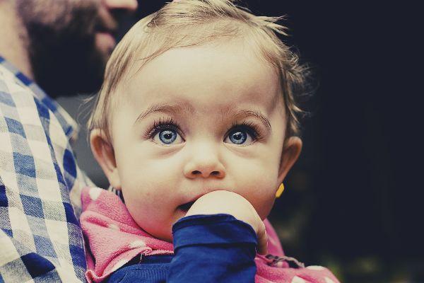 Babies with larger heads are more likely to be successful, says study 