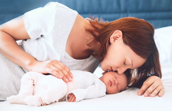 Its infuriating: Mum is raging as husband gets all the praise after she gave birth