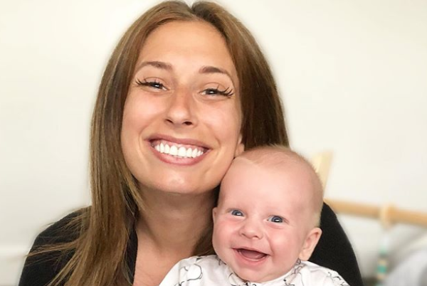 Rock the mama tummy: Stacey Solomon praised for posting natural bikini snap