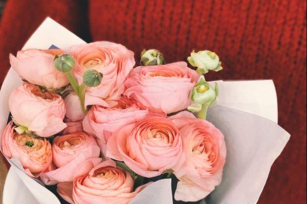 Free reign of the telly: 7 things mums actually want for Valentines Day
