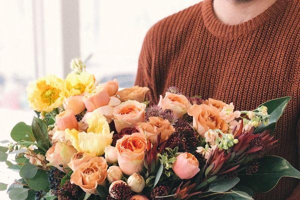 Florist praised for thoughtful Mothers Day movement