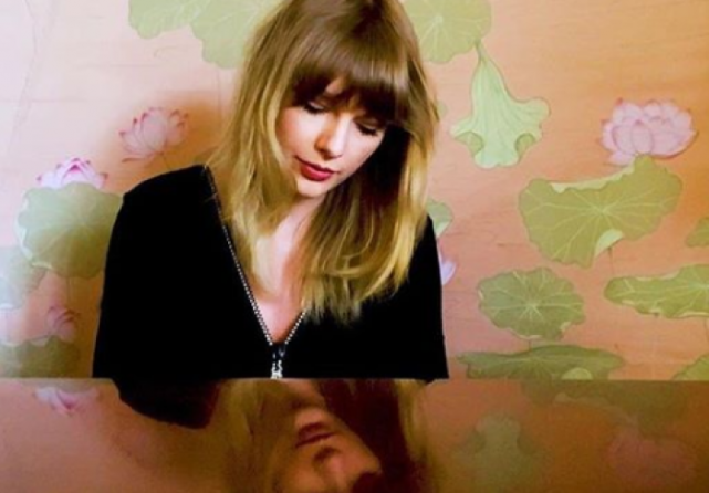 Watch: Taylor Swifts heartbreaking performance of Soon Youll Get Better