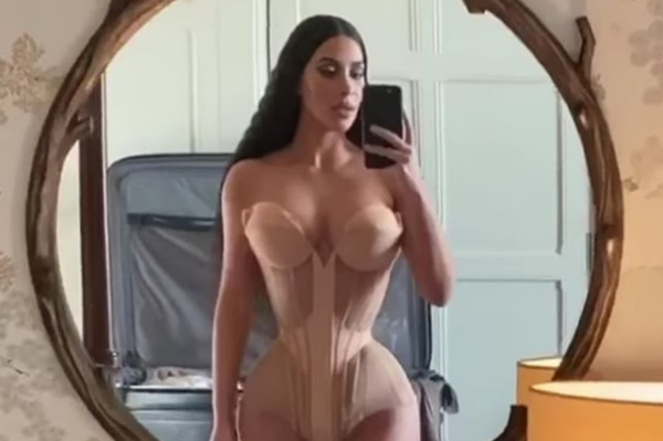 Jameela Jamil speaks out about Kim Ks irresponsible corset post