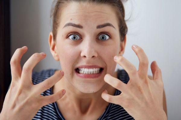 8 eye-rolls all mums make during back-to-school time