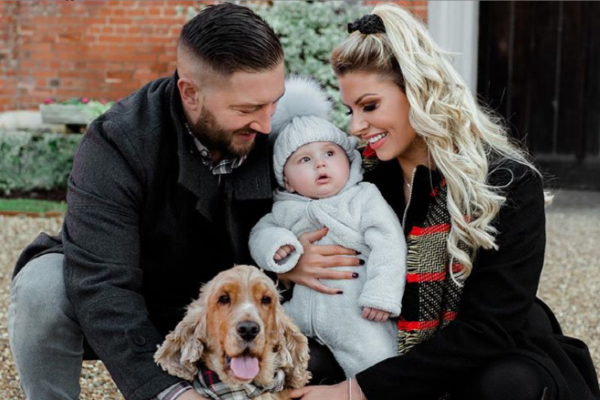 Mrs. Hinch’s family Halloween costumes have us in stitches