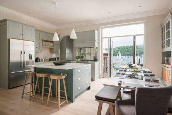 Gordon Ramsays lavish Cornwall holiday home is up for sale for £2.75M