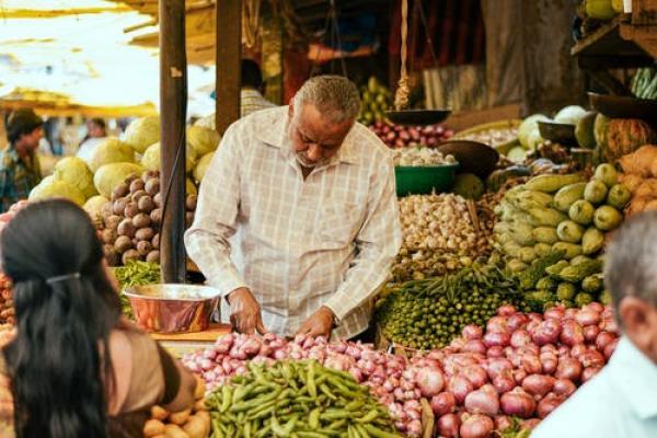 Eating seasonally is better for you; Heres how to do it!