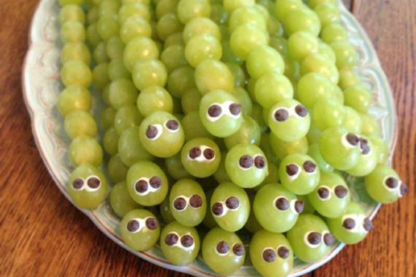 These 5 fruity snack hacks will guarantee your kids are getting their five-a-day