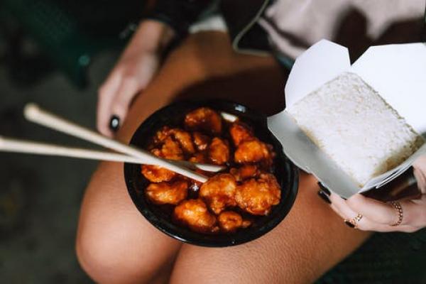 Happy Friday! Its sweet and sour chicken fakeaway time!
