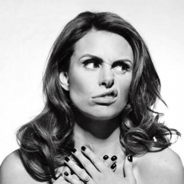 Ellie Jane Taylors writing a book on motherhood - and its bound to be hilarious