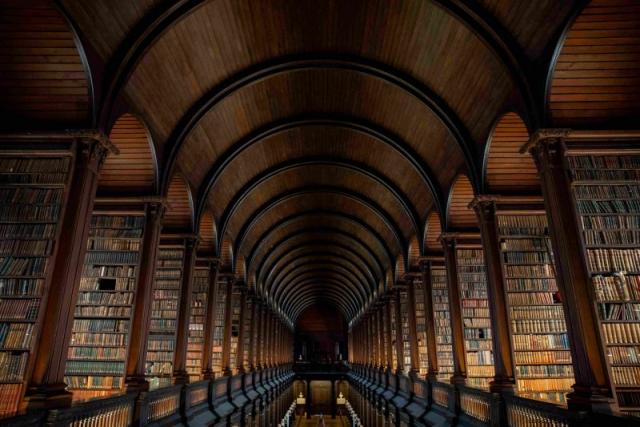 Anyone up for a roadtrip? Check out the ultimate Irish literary tourist trail!