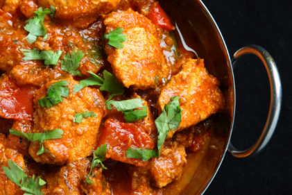 Looking for an easy Thursday meal? This chilli chicken recipe is a one-pot wonder