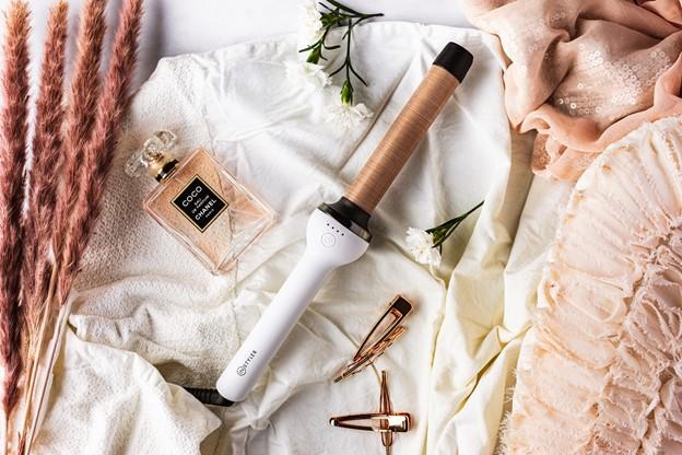 The InStyler Hero here to protect your hair this Christmas