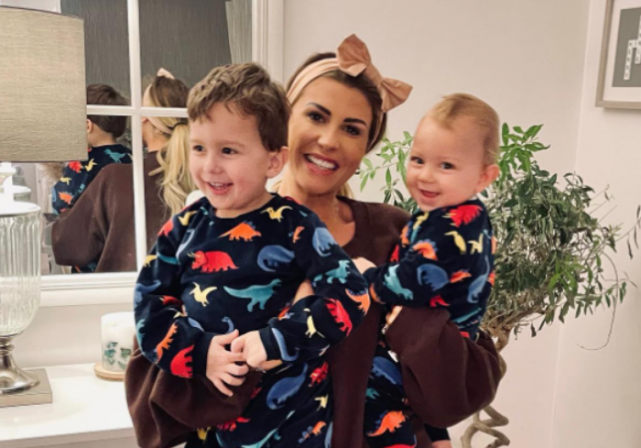 Pics: Mrs Hinch shows off home renovation progress at ‘Hinch Farm’