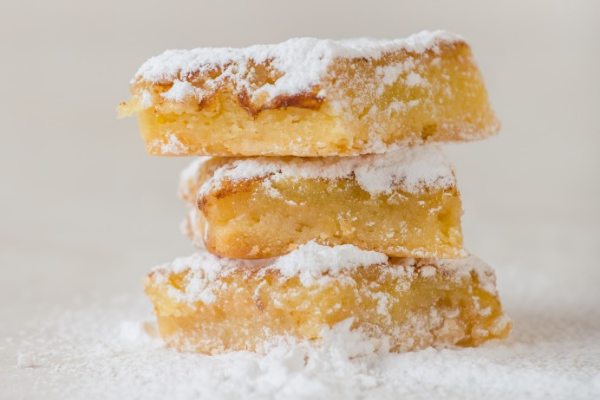 Easy Peasy Lemon Squeezy! This zesty lemon bar recipe is just divine