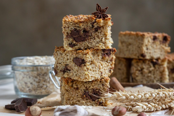 Monday Recipe: These chocolate oat bars are the perfect lunchbox treat